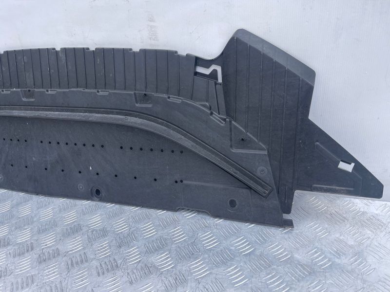 Захист бампера 4G0807611F Audi A6