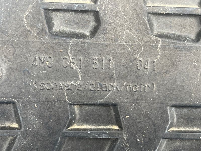 Килимок салону Audi Q7