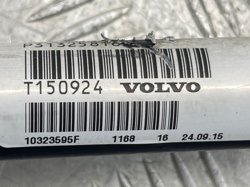 Піввісь 31325816 Volvo XC90
