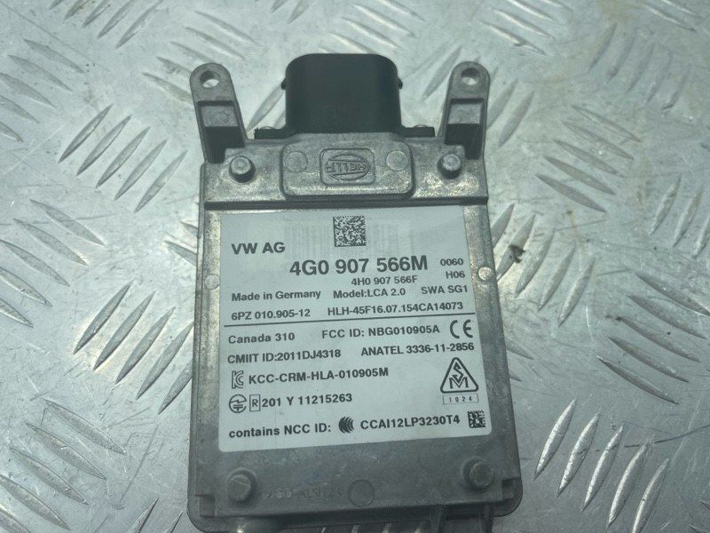 Датчик сліпої зони / блок керування асистента зміни смуги руху 4G0907566M Audi A6