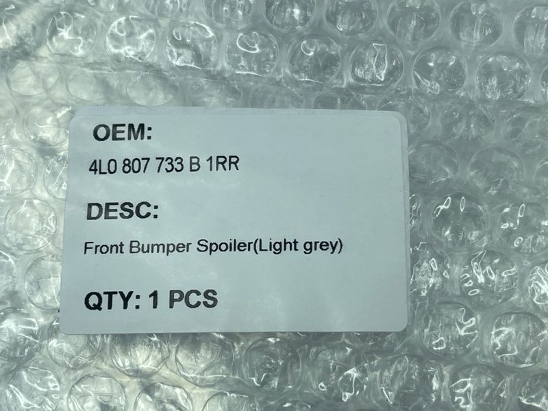 Спойлер переднего бампера 4L0807733B1RR Audi Q7