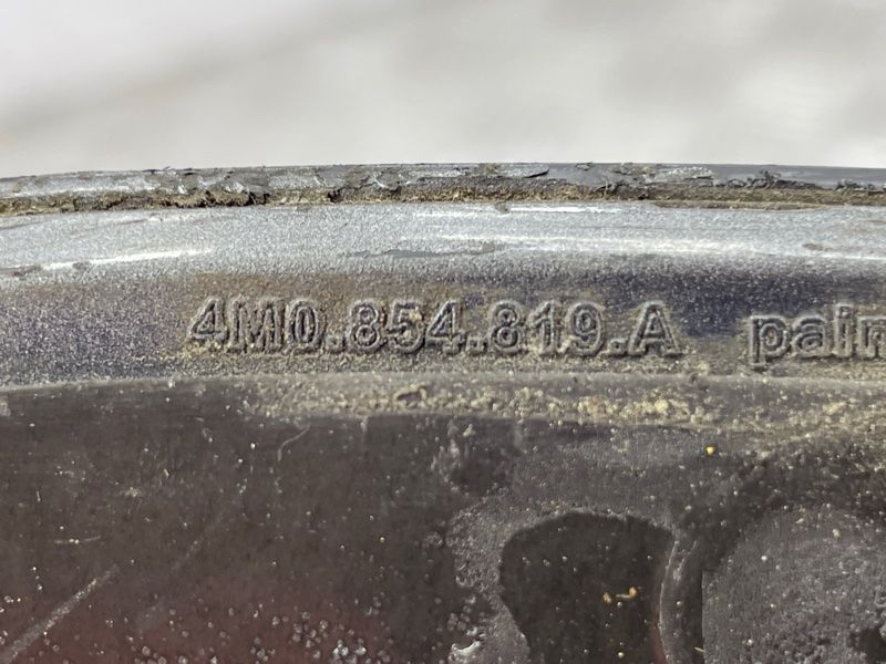 Накладка двери 4M0854819A Audi Q7