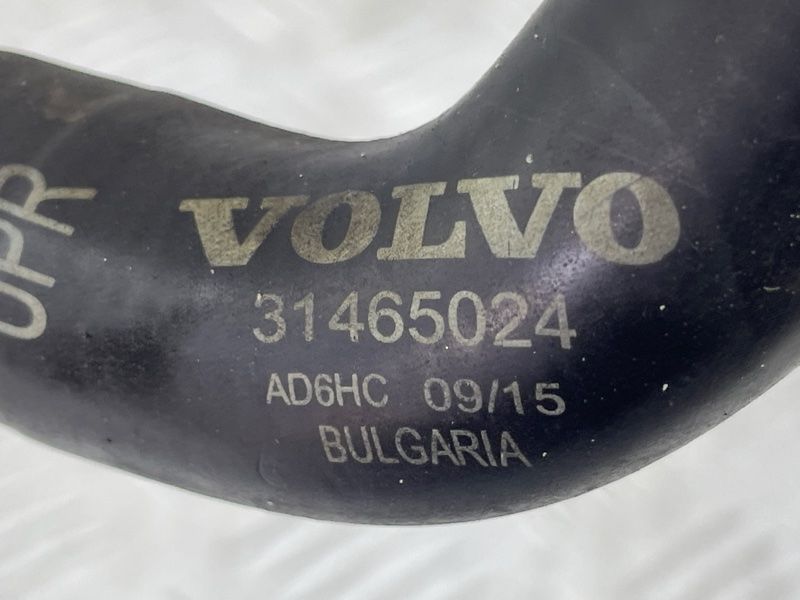 Шланг системи охолодження 31465024 Volvo XC90