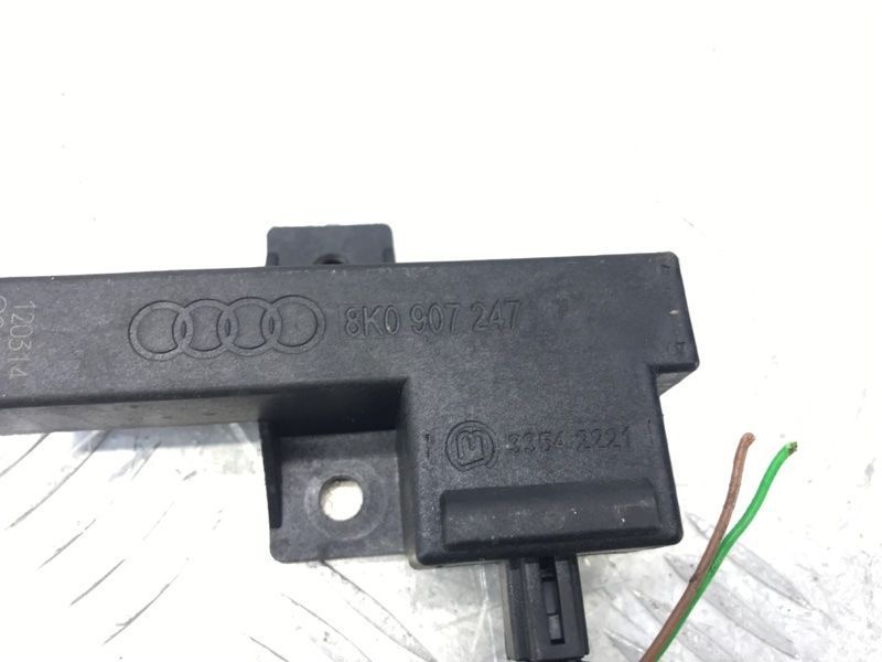 Антена безключового доступу (KESSY) 8K0907247 Audi A6 Audi A4, Audi A4 Allroad, Audi A5, Audi A6, Audi A7, Audi A8, Audi Q5, Audi RS5, Audi RS7, Audi S4, Audi S5, Audi S6, Audi S7, Audi S8, Audi SQ5