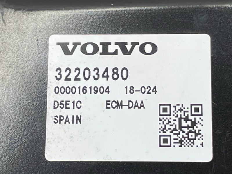 Блок керування двигуном 32203480 Volvo XC90