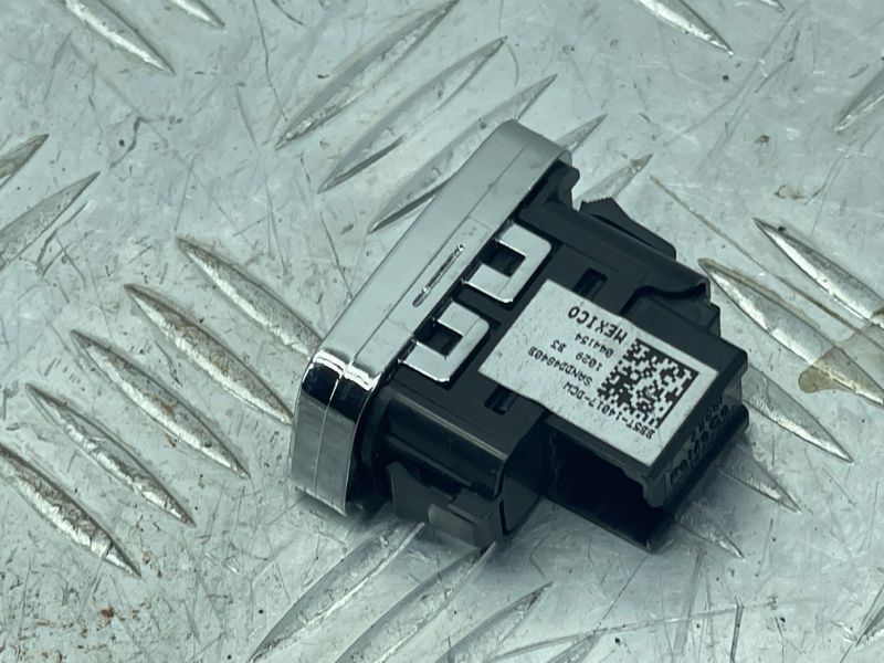 Кнопка блокировки дверей BB5T14017DCW Ford Edge