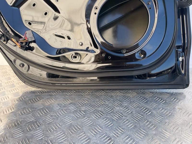 Дверь 4G5833051 Audi A6