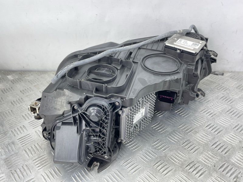 Фара FULL LED 4G8941034J Audi A7