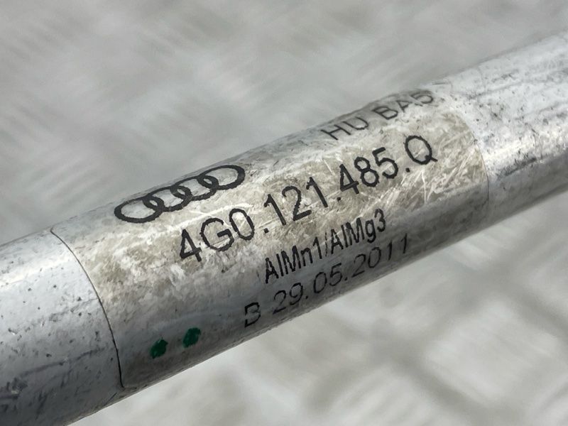Трубопровід системи охолодження 4G0121485Q Audi A6