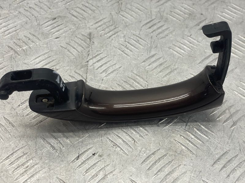 Ручка дверей зовнішня 4L0837205 Audi Q7
