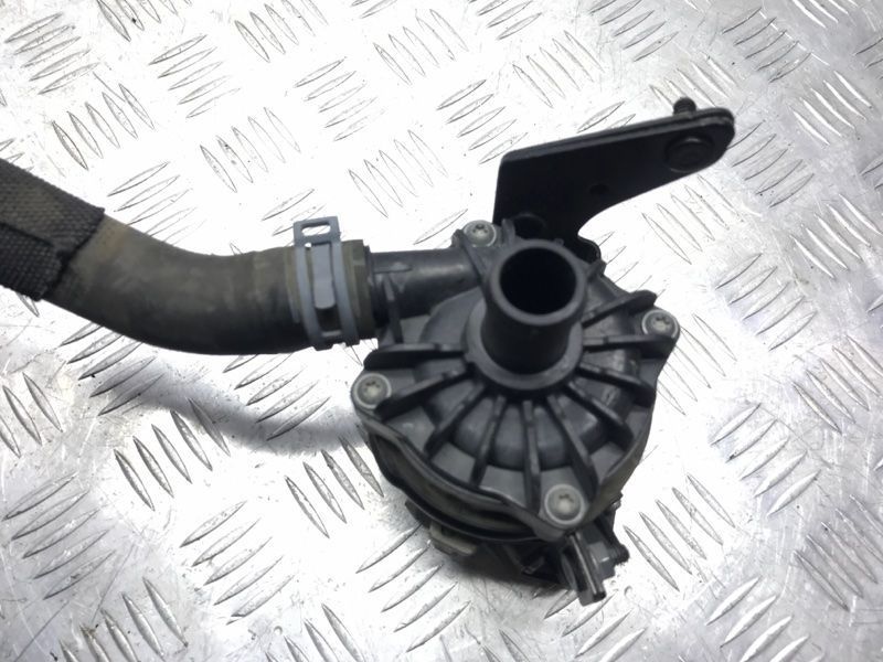 Насос системи охолодження 8K0965567 Audi A6 Audi A6, Audi Q7