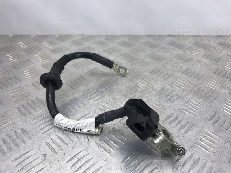 Клемма акумулятора з блоком контролю АКБ 7P0915181B Volkswagen Touareg