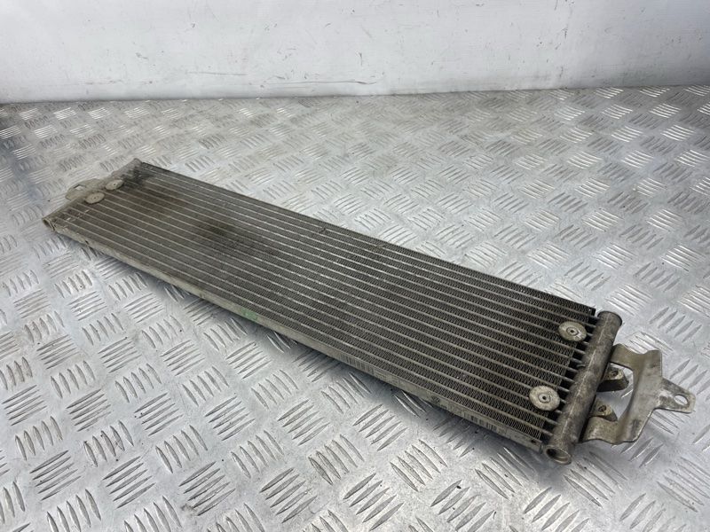 Масляний радіатор КП 7L0317021C Audi Q7
