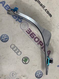 Молдинг передньої панелі KT4BR045L10BDW Ford Edge
