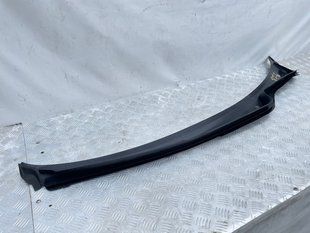 Жабо / Водоотводящий щиток 4G1819403B9B9 Audi A6
