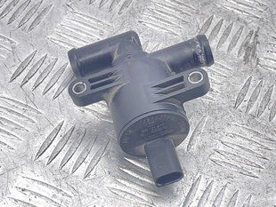 Клапан електромагнітний 4H0121671D Audi Q7