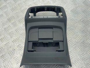 Накладка центральной консоли 8R0864376BAZ3 Audi Q5