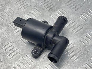 Клапан електромагнітний 4H0121671D Audi Q7