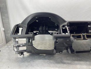 Торпедо с подушкой безопасноти Volvo XC60