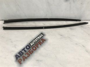 Молдинг стекла 4G8854328 Audi A7