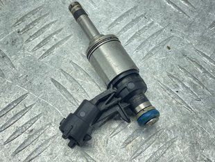 Топливная форсунка FB5E9F593AC Ford Edge