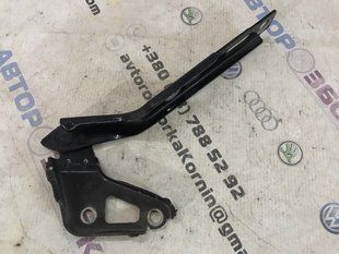 Петля капота 4L0823301 Audi Q7