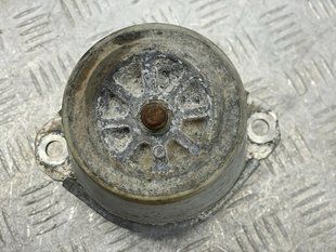 Подушка глушника 7P6199131D Volkswagen Touareg