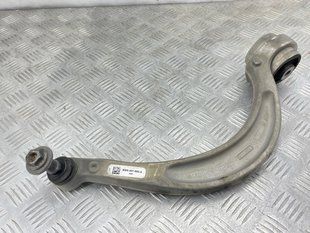 Важіль передньої підвіски поперечний нижній 8W0407693A Audi A4