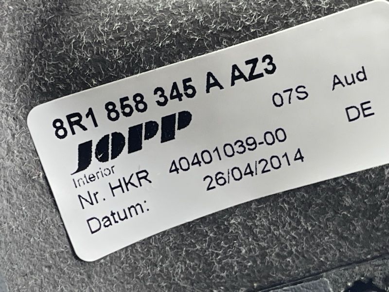 Кожух рульової колонки 8R1858345AAZ3 Audi Q5