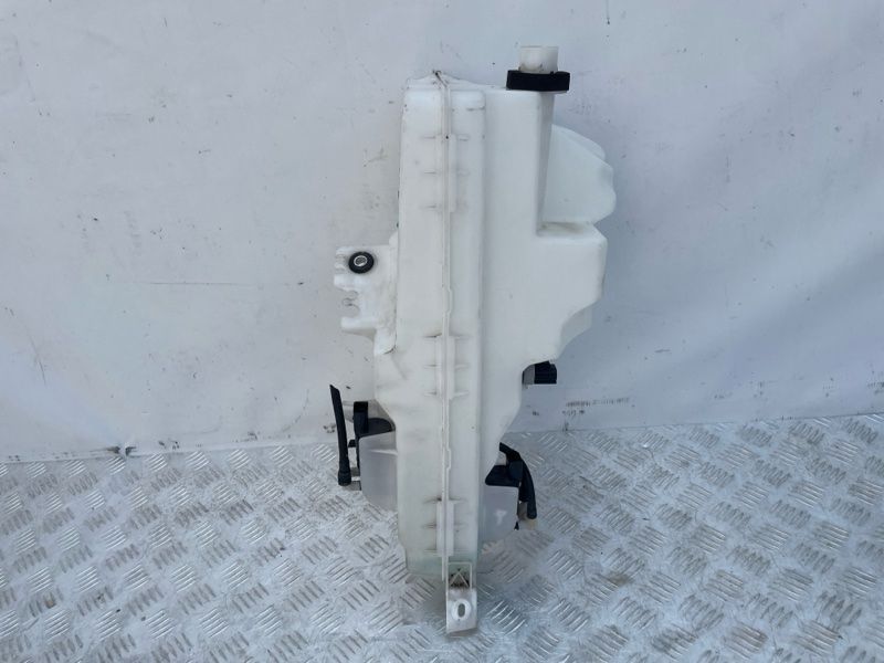 Бачок омывателя стекла 31349388 Volvo XC90