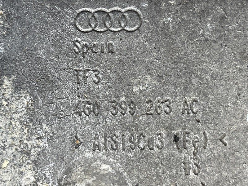 Траверса коробки передач 4G0399263AC Audi A8