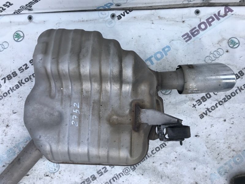 Глушник 4G0253181AD Audi A6