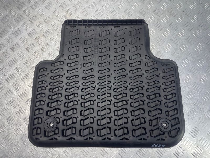 Килимки салону задні 4M0061511041 Audi Q7