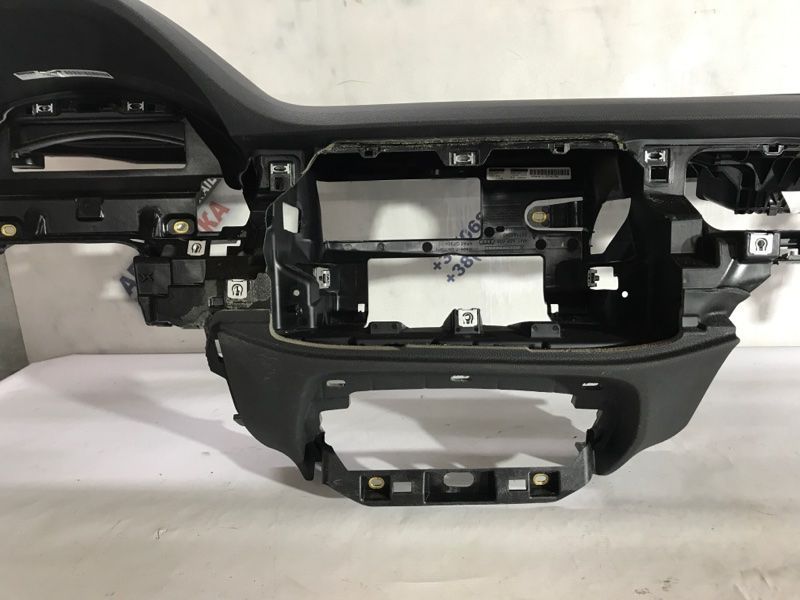 Торпедо з подушкою безпеки 4M1857001AC24A Audi Q7