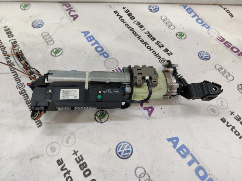 Привідний блок кришки багажника 4L0827851E Audi Q7