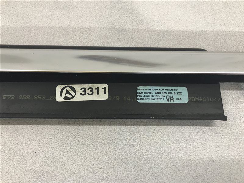 Молдинг дверей хром 4G8853284B Audi A7
