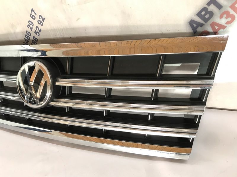 Решітка бампера 760853651 Volkswagen Touareg
