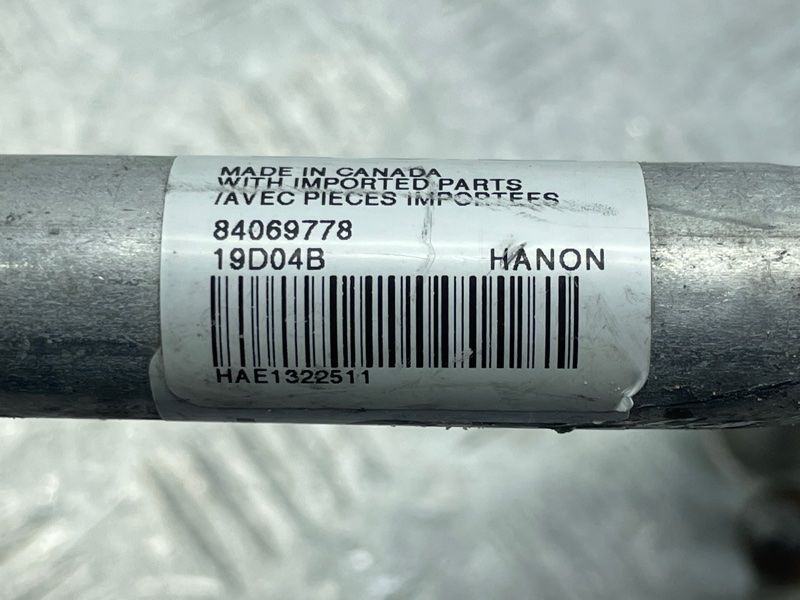 Трубка кондиціонера 84069778 Chevrolet Colorado