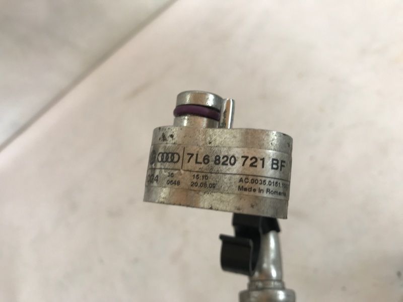 Шланг кондиціонера 7L6820721BF Audi Q7