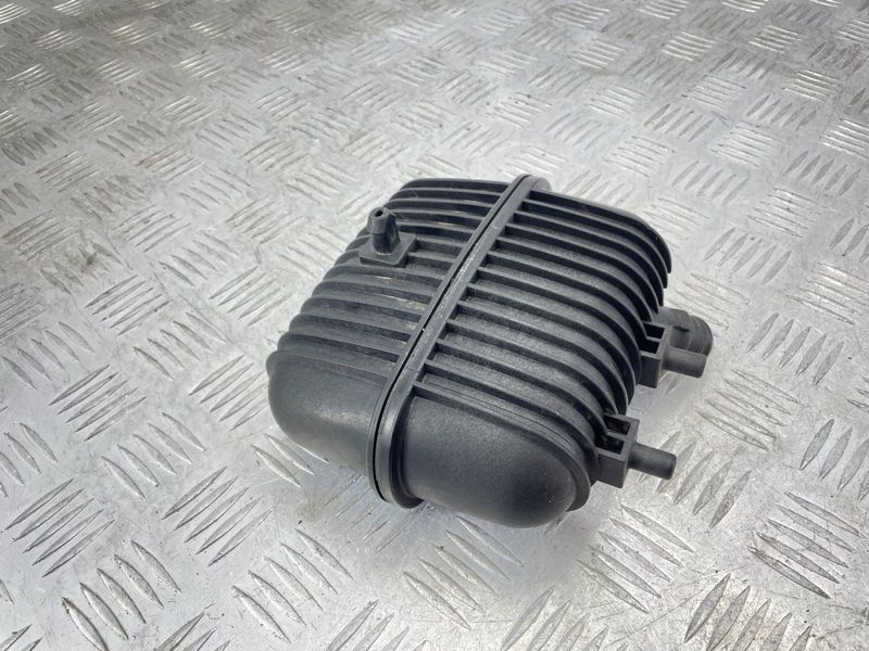 Резонатор 8K0129955A Audi A6