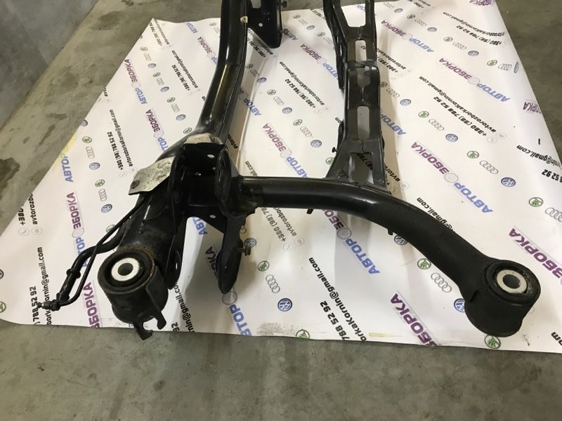 Підрамник задній 3C0505235AC Volkswagen CC