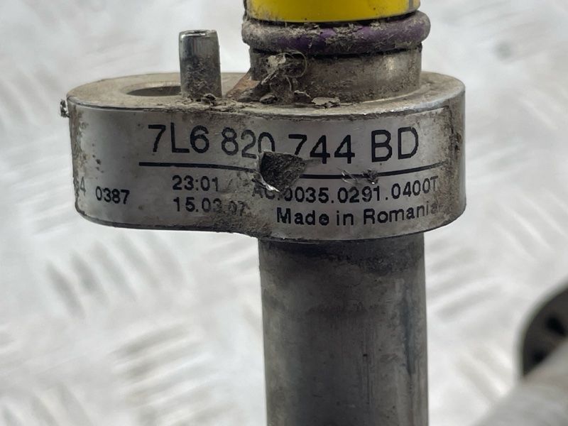 Шланг кондиціонера 7L6820744BD Audi Q7