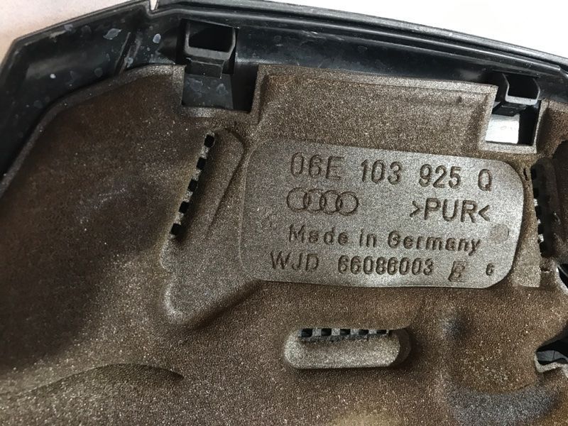 Накладка двигуна 06E103925Q Audi A6