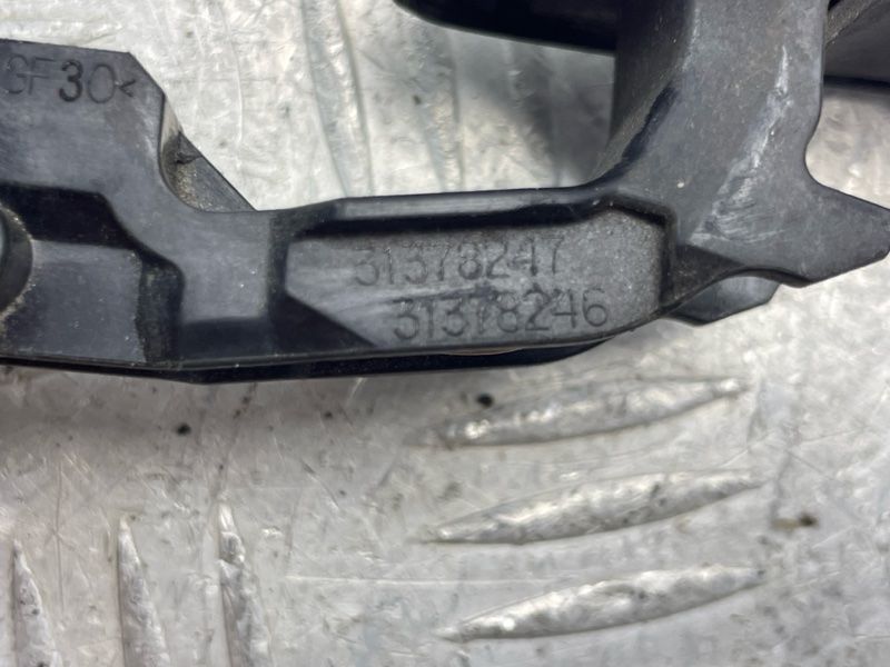 Ручка дверей з безключовим доступом зовнішня права 40013438 Volvo XC90 Volvo S90, Volvo V90, Volvo V90 Cross Country, Volvo XC60, Volvo XC90