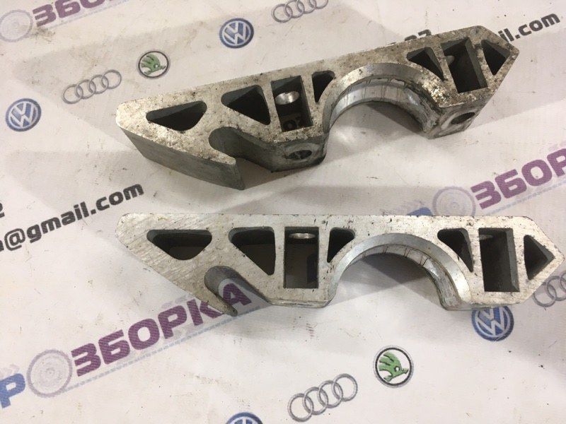 Кронштейн, кріплення рамка, тримач 7L0411063B Audi Q7