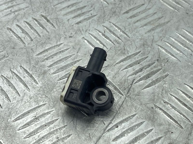 Датчик удара передний 4H0959651A Audi A6 Audi A6, Audi A7, Audi A8, Audi RS7, Audi S6, Audi S7, Audi S8