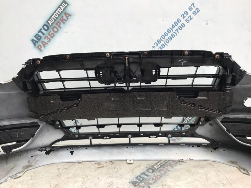 Бампер комплектний 8K0807065AGRU Audi A4