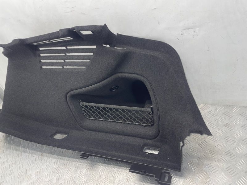 Обшивка багажника Карта Боковина 8W5863880H Audi A4