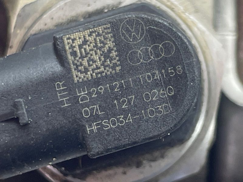 Топливный насос 07L127026Q Audi A6