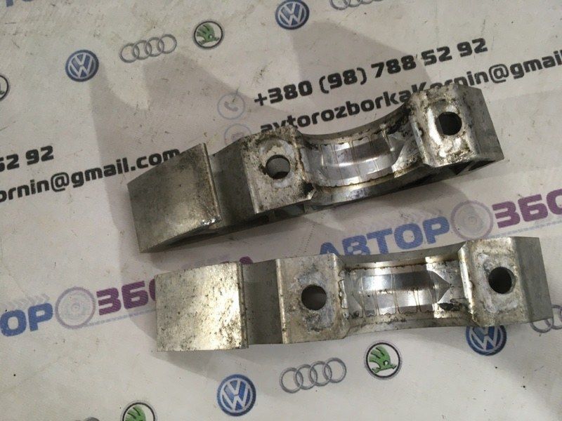 Кронштейн, кріплення рамка, тримач 7L0411063B Audi Q7